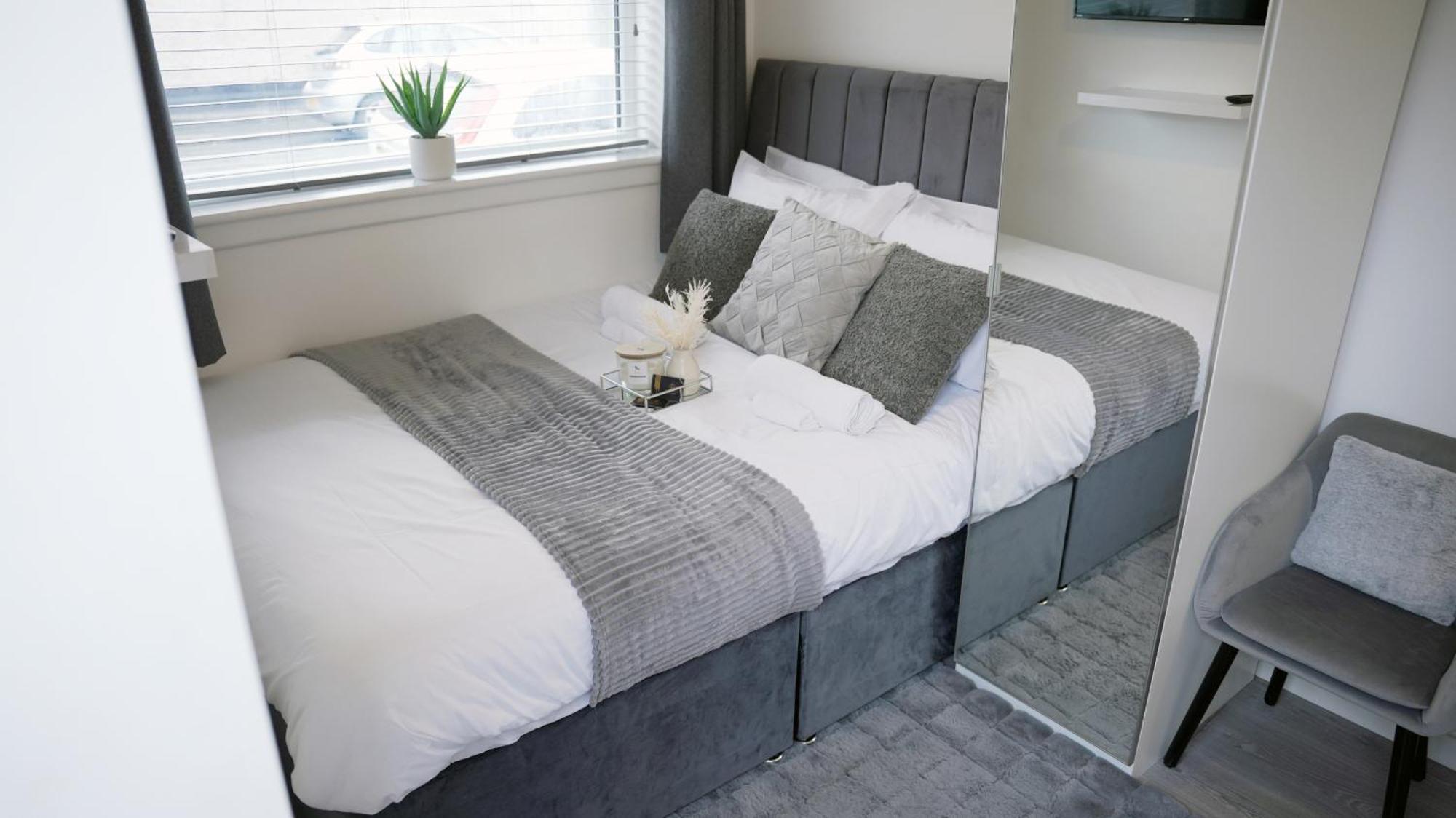 City Centre House, Parking With Ev, Free Wifi, Netflix Coventry Habitación foto